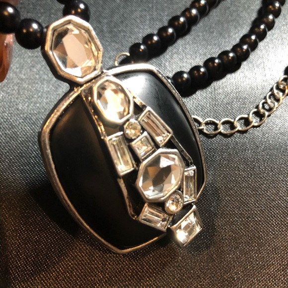 Lia Sophia Beautiful Black Agate W/ Accent Crystal - Picture 2 of 7